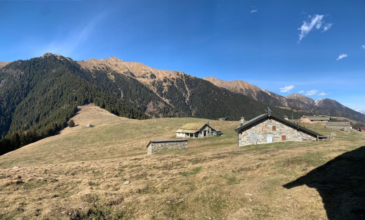 Chalet Baita Delle Favole Di Rosarita Berbenno di Valtellina Eksteriør billede