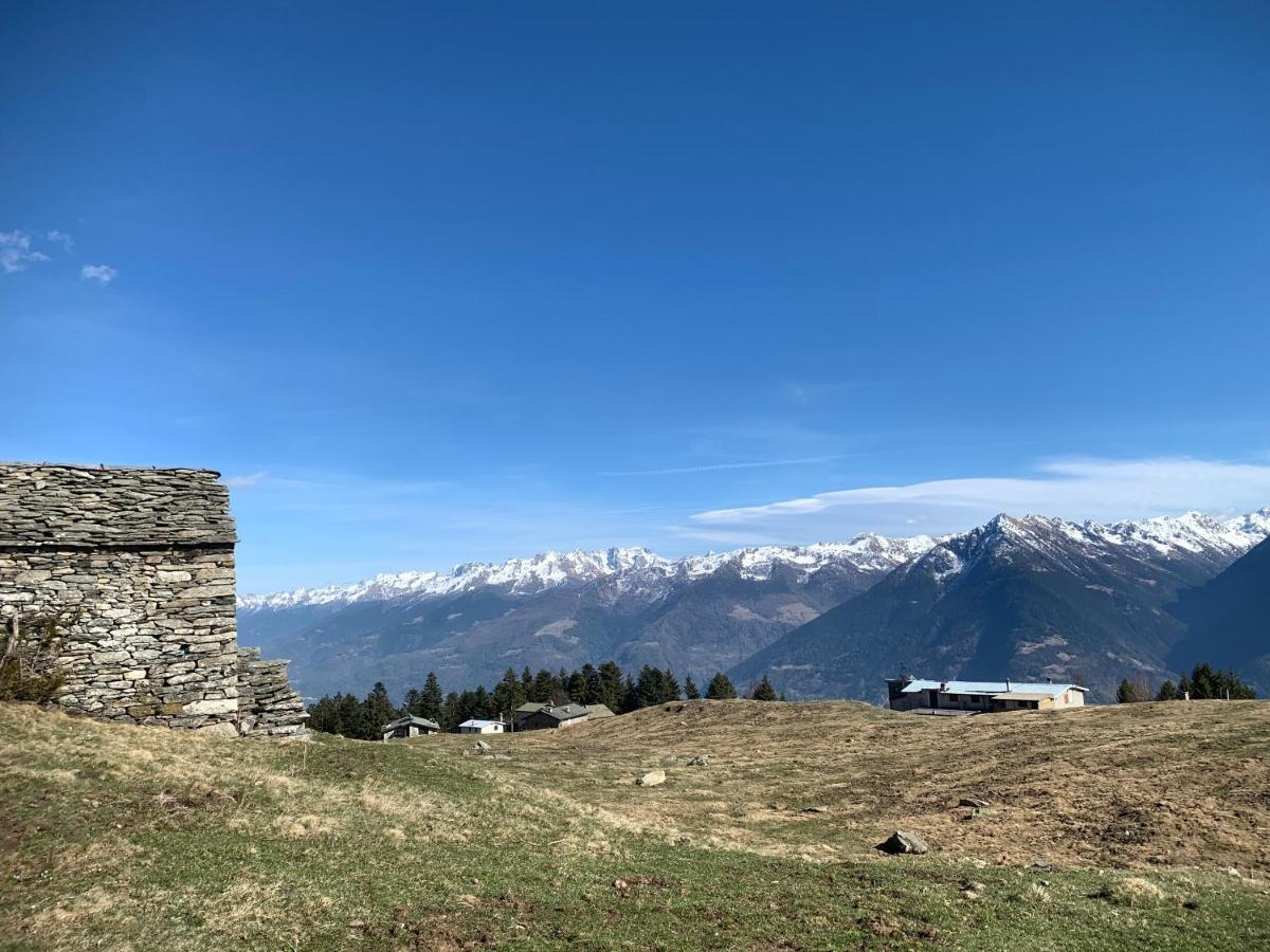 Chalet Baita Delle Favole Di Rosarita Berbenno di Valtellina Eksteriør billede
